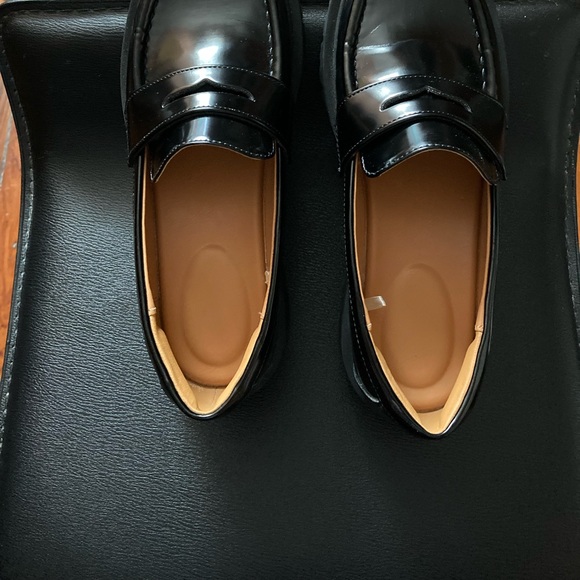 Women’s black loafers - Picture 2 of 7